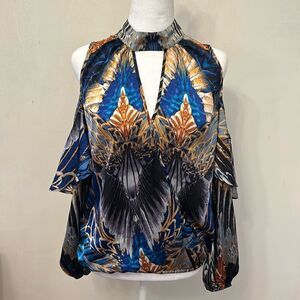 Bisou Bisou multicolored off the shoulder cut out blouse Size S EUC